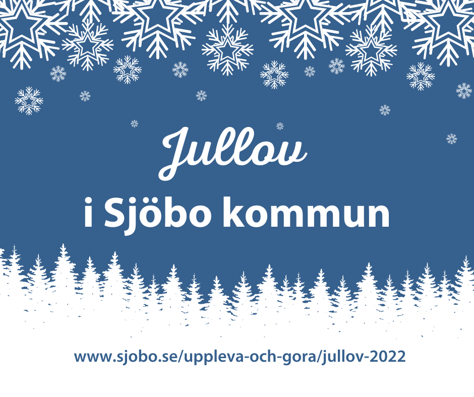Snö faller över en mörkblå himmel, och snötäckta träd syns i förgrunden. På himlen står "Jullov i Sjöbo kommun"