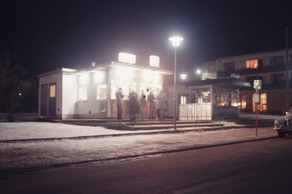 Snöig bild Svantes kiosk Gamla torg Sjöbo bild ur kommunarkivet